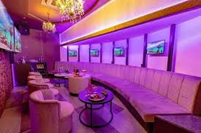 강남 레이블